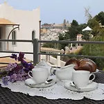 Hotel Mea - Aeolian Charme