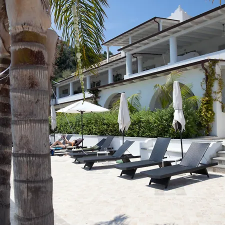 Hotel Mea - Aeolian Charme