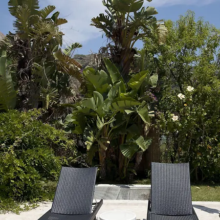 Hotel Mea - Aeolian Charme