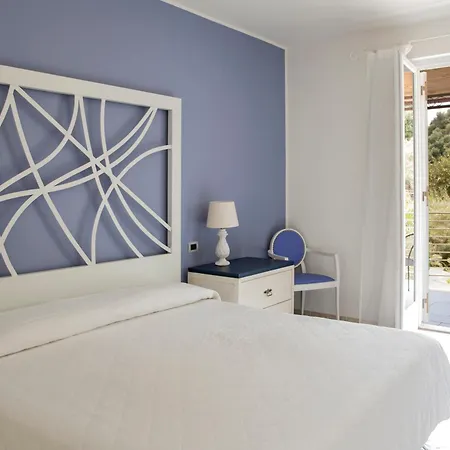 Mea - Aeolian Charme