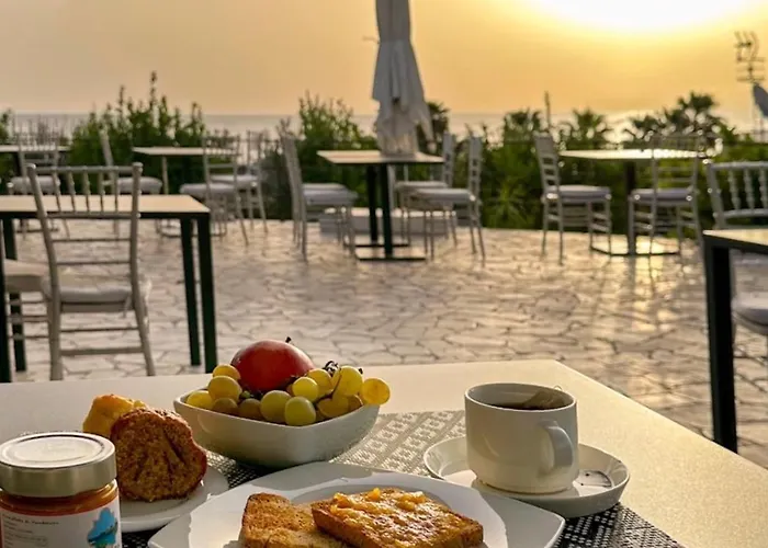 Hotel Mea - Aeolian Charme 4*