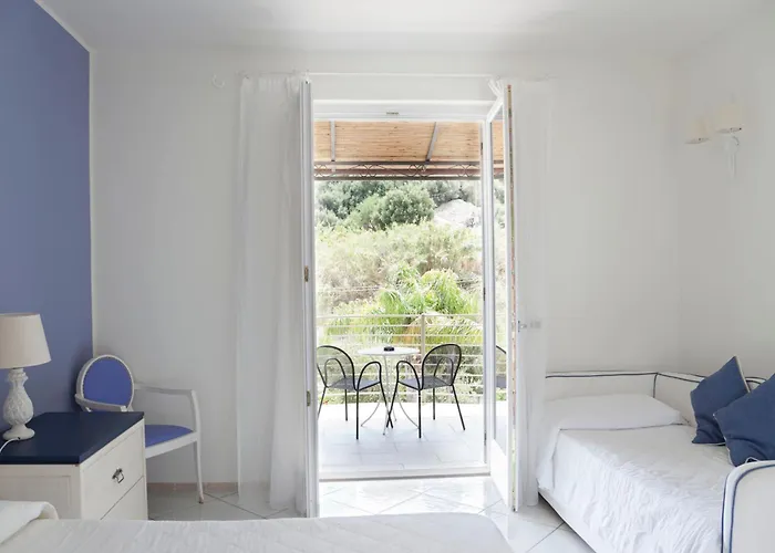 Hotel Mea - Aeolian Charme