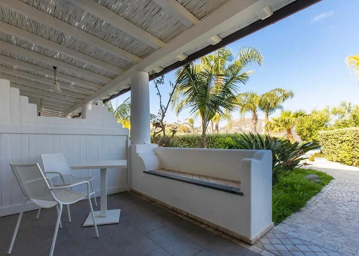 Mea - Aeolian Charme ホテル リーパリ