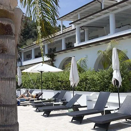 Hotel Mea - Aeolian Charme 4*