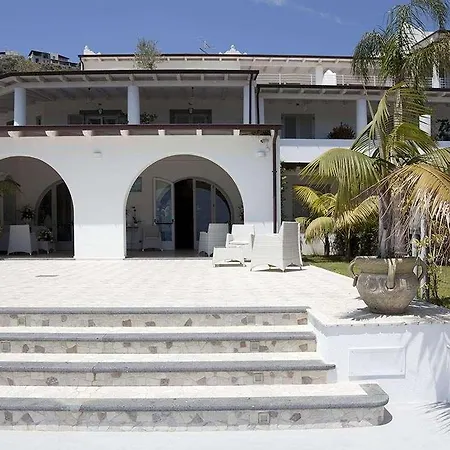 Hotel Mea - Aeolian Charme 4*
