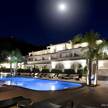 Mea - Aeolian Charme Hotel 4*