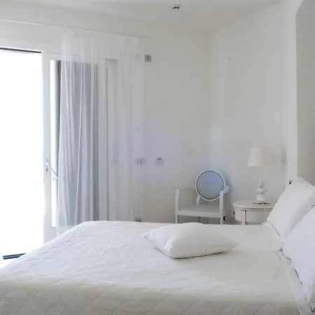 Mea - Aeolian Charme Hotel 4*