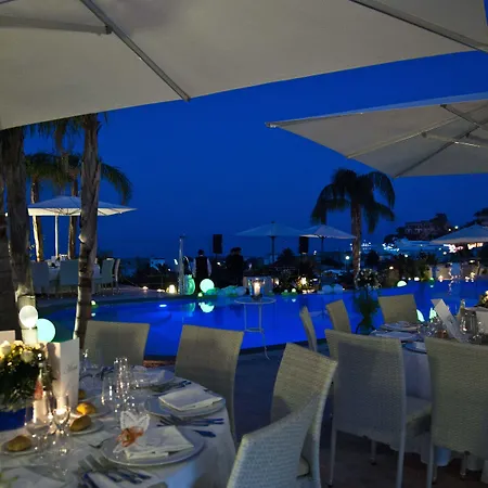 Hotel Mea - Aeolian Charme