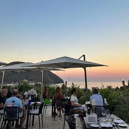 Mea - Aeolian Charme Hotel 4*