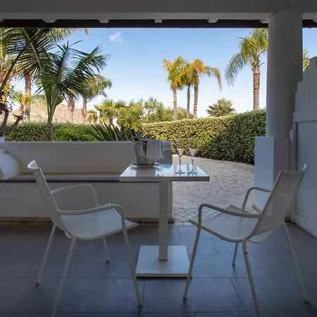 Mea - Aeolian Charme Hotel 4*