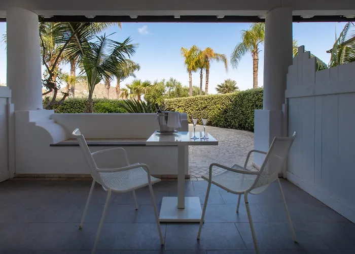 Mea - Aeolian Charme Otel 4*